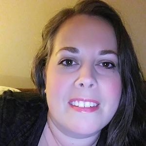 Meet your Posher, Christy